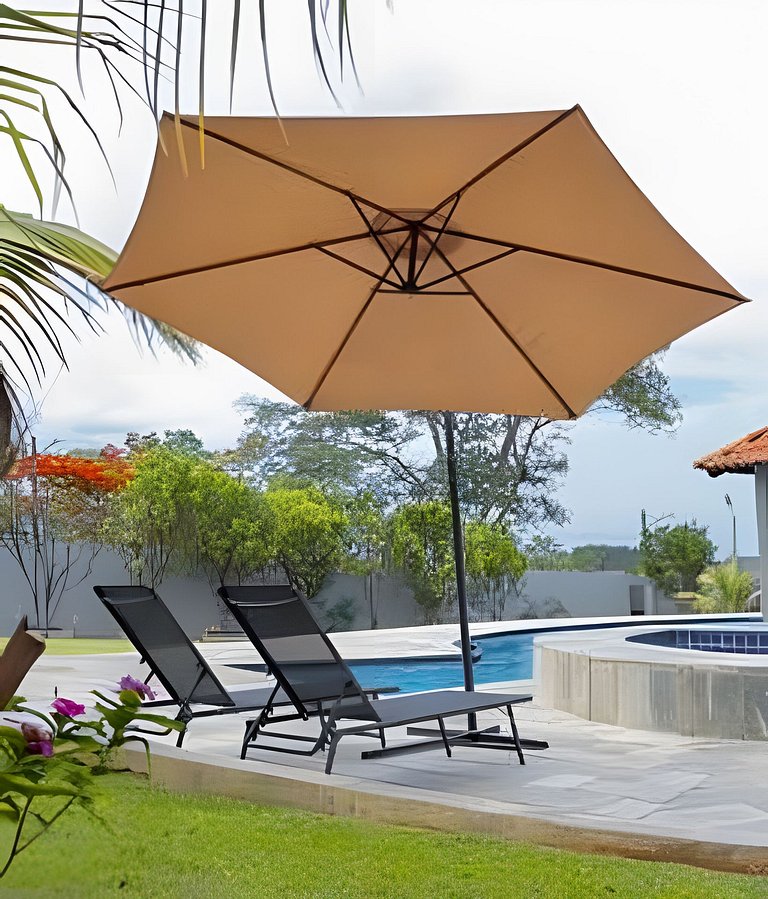 Studio Hebron: Refúgio Entre a Cidade e a Natureza