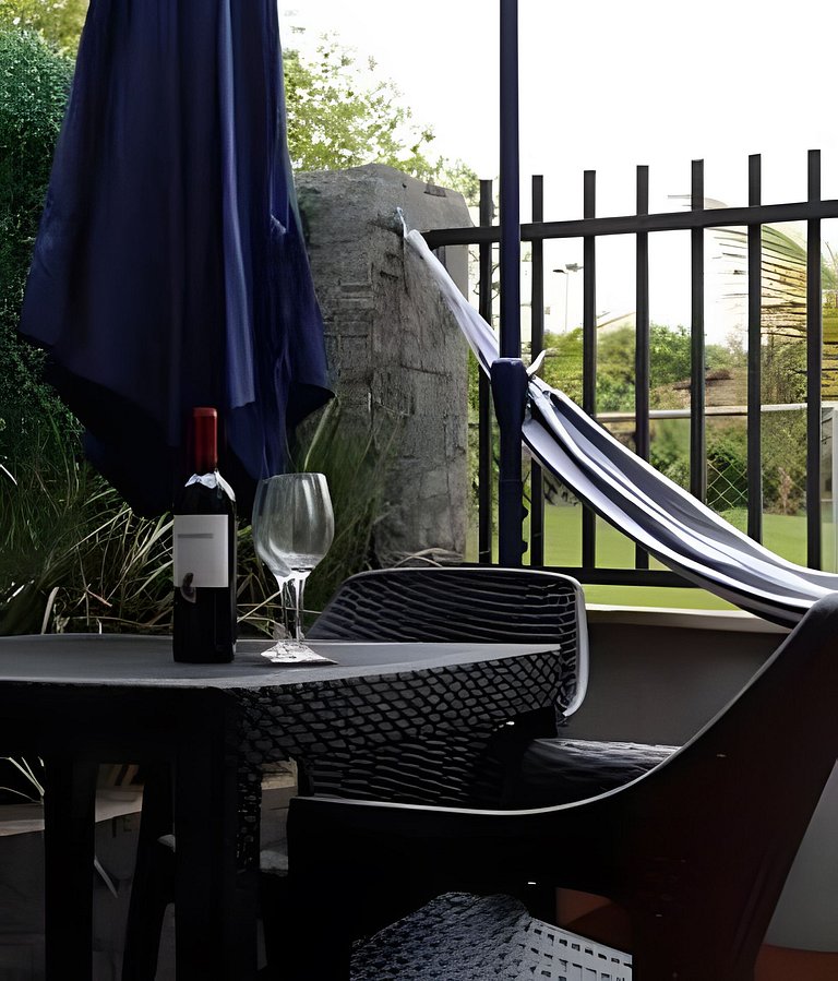 Studio Hebron: Refúgio Entre a Cidade e a Natureza