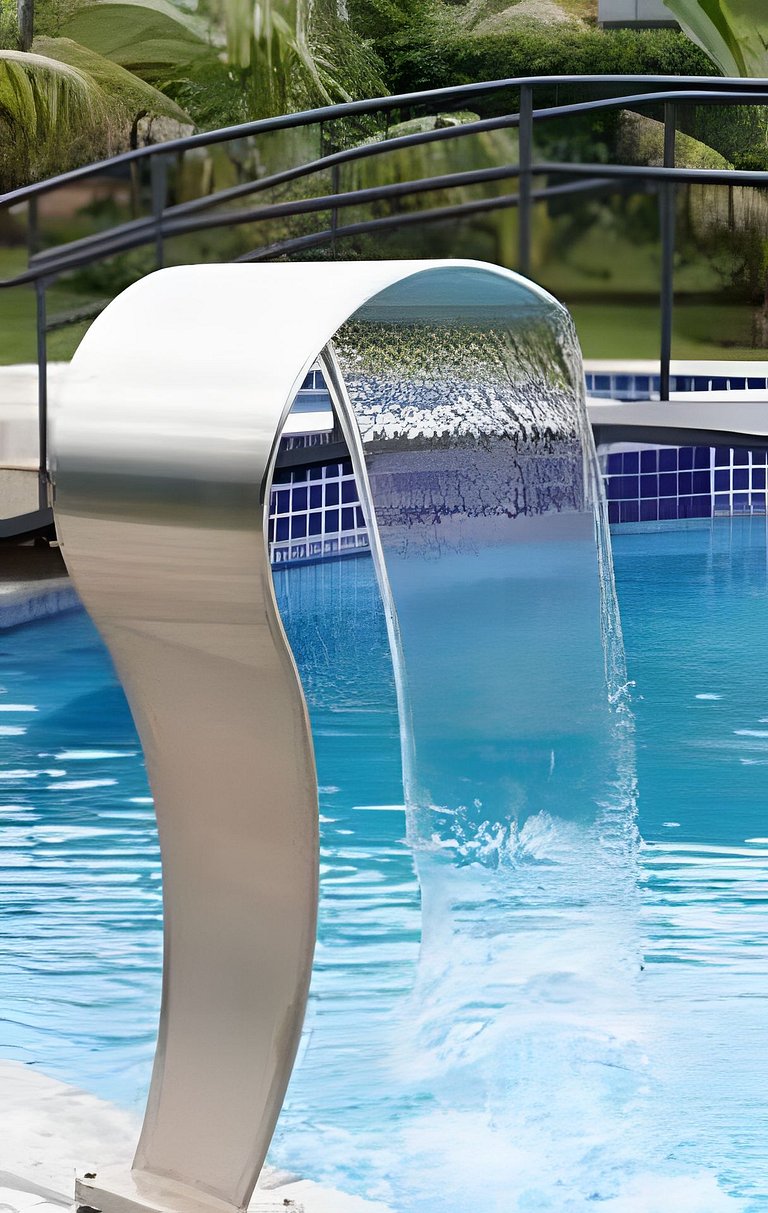 Studio Hebron: Refúgio Entre a Cidade e a Natureza